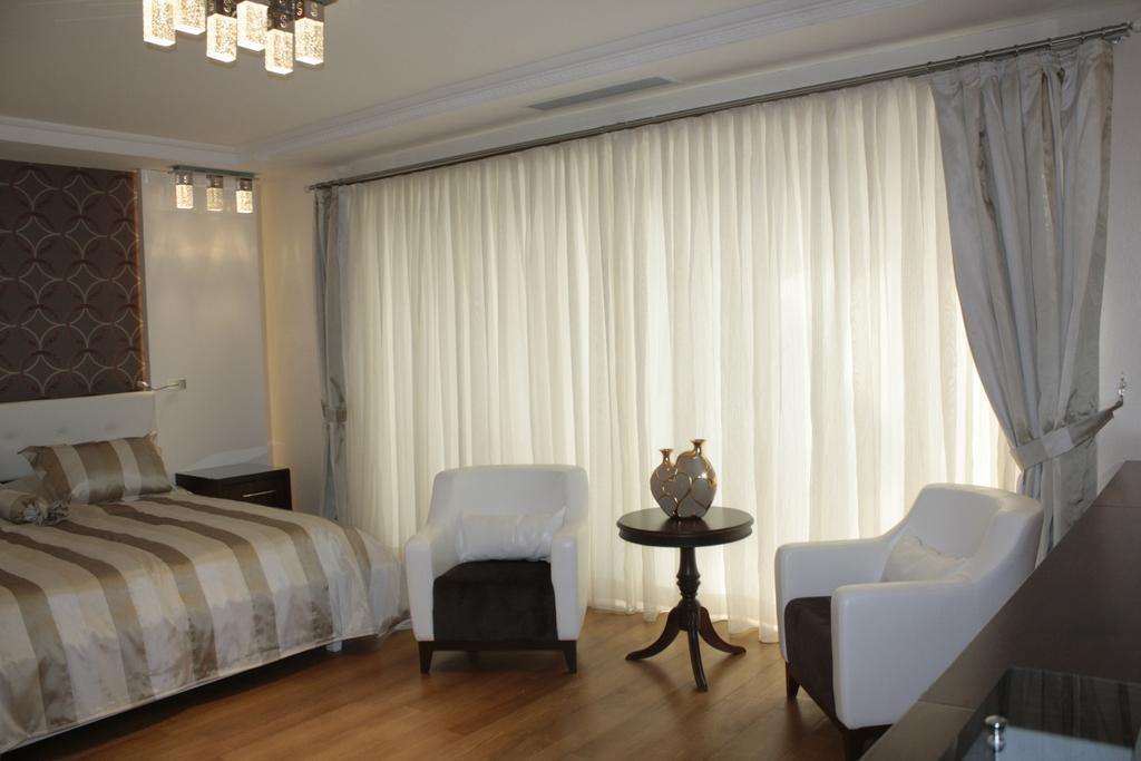 Deluxe Hotel & Spa Baku Rom bilde